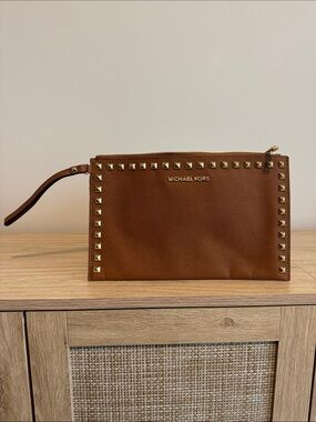 NWOT Michael Kors Chestnut Leather Studded Wristlet